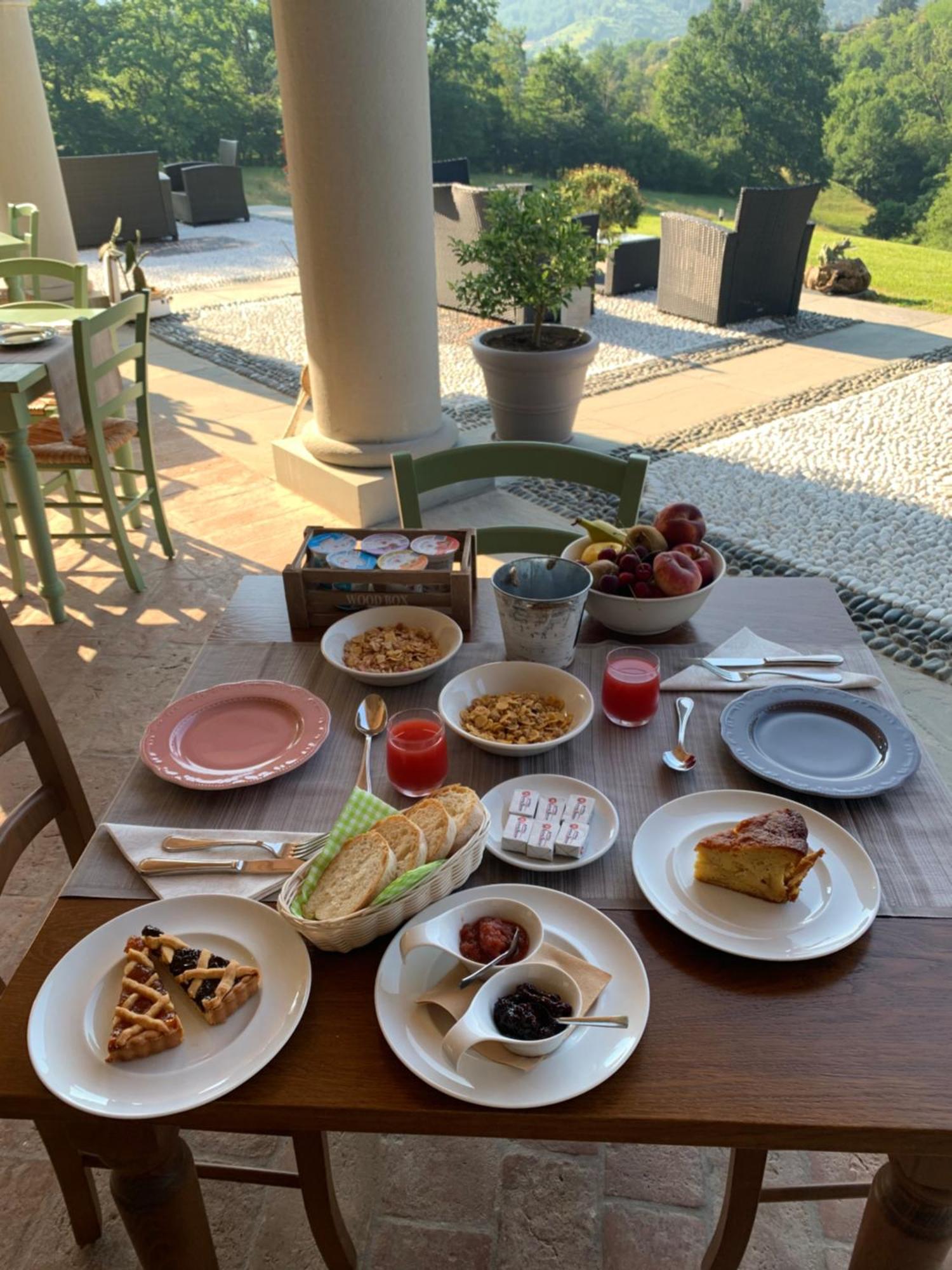 Agriturismo Grammelot سارنيكو المظهر الخارجي الصورة